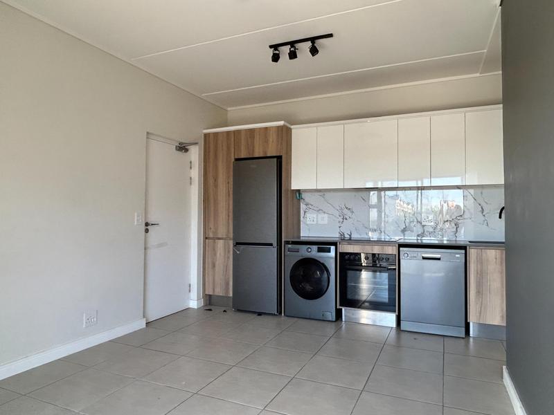 To Let 1 Bedroom Property for Rent in Sandown Western Cape